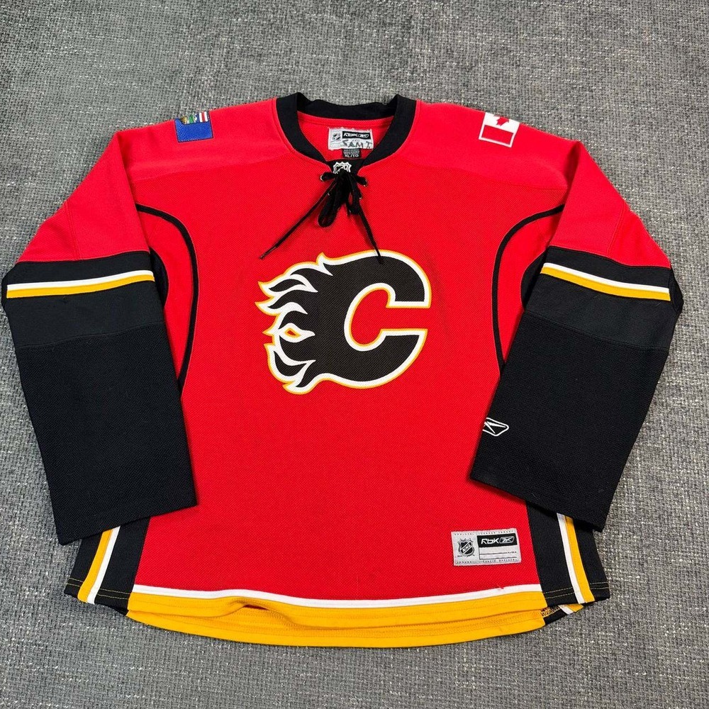 Reebok Calgary Flames NHL Jersey Mens XL Red Lace Up Y2K Vintage Hockey